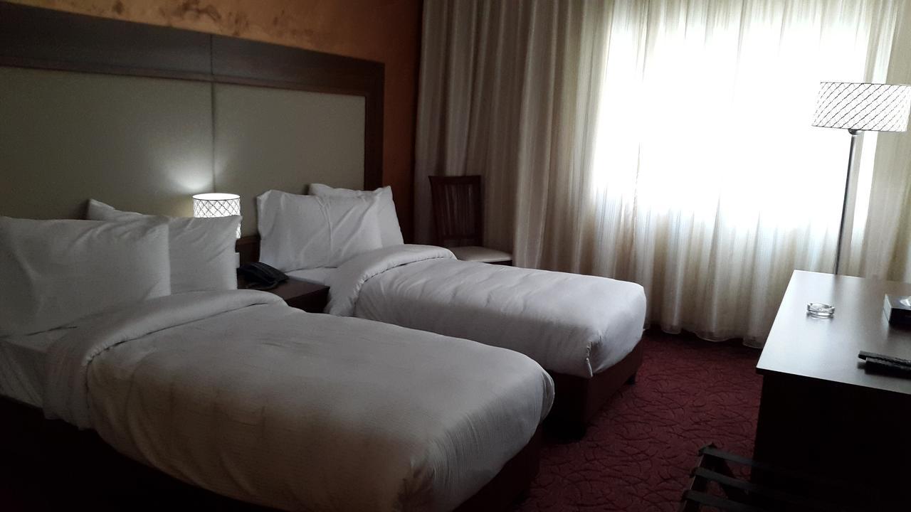 President Hotel Amman Luaran gambar