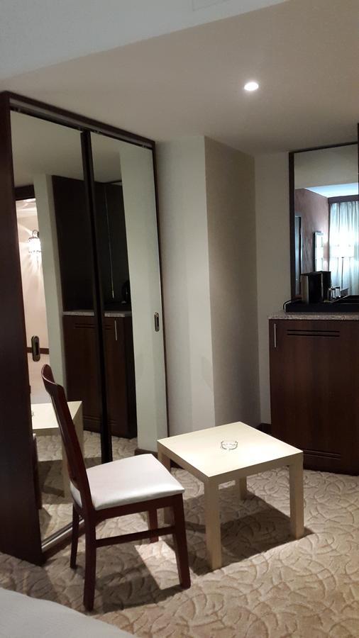 President Hotel Amman Luaran gambar