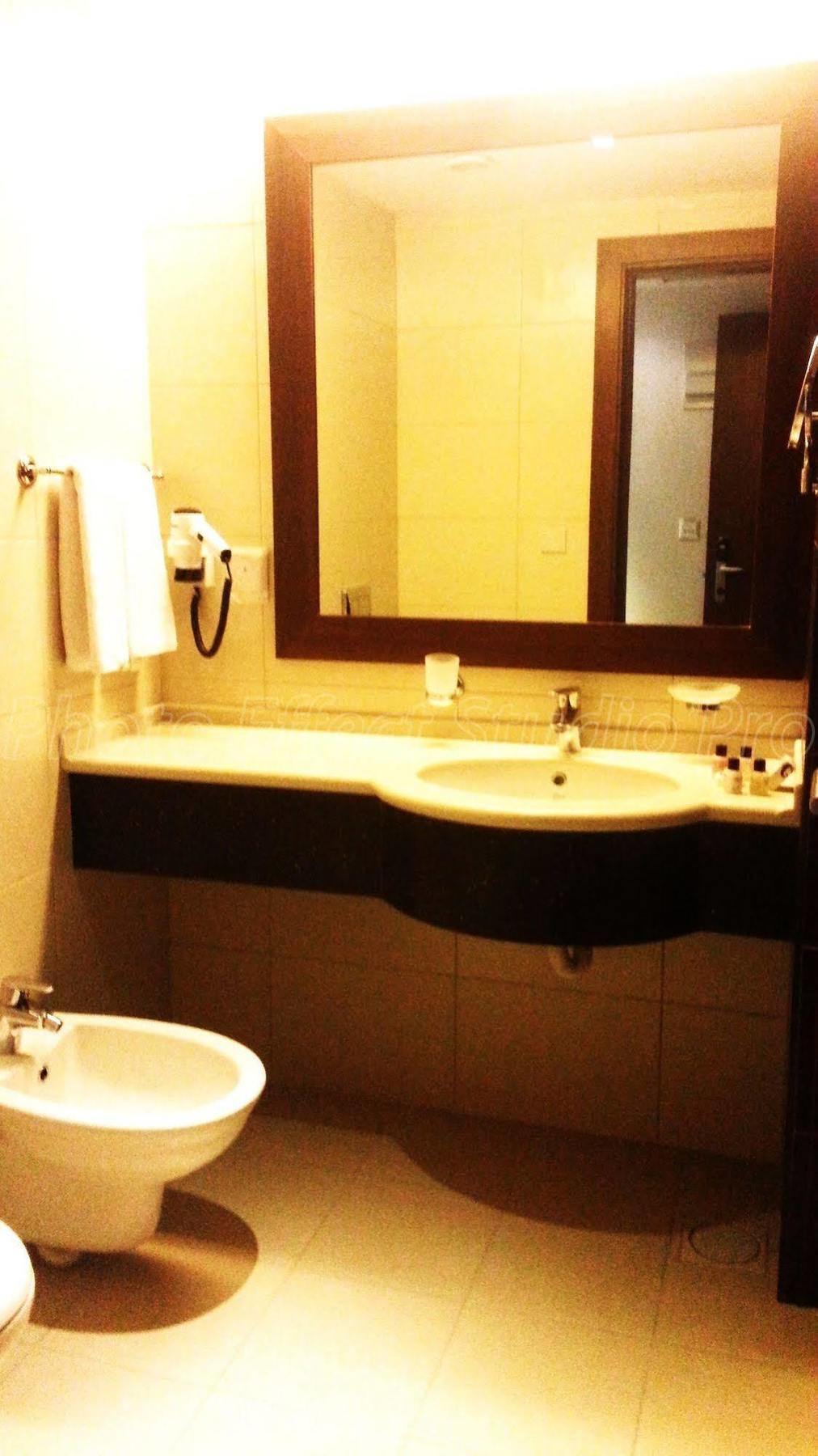 President Hotel Amman Luaran gambar